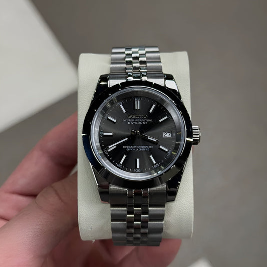 LUNORO® Satin Smoke Dial