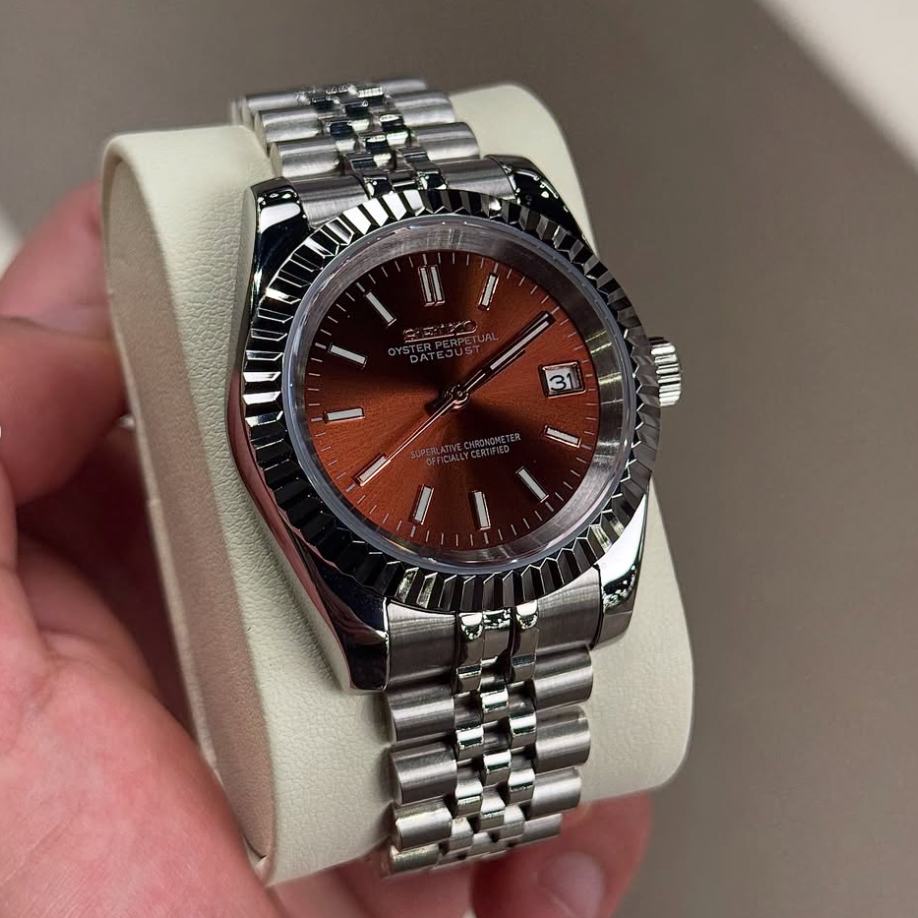 LUNORO® Mocha Brown Dial