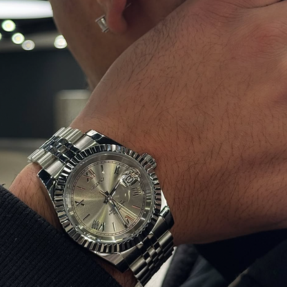 LUNORO® Chrome Roman Numeral Dial